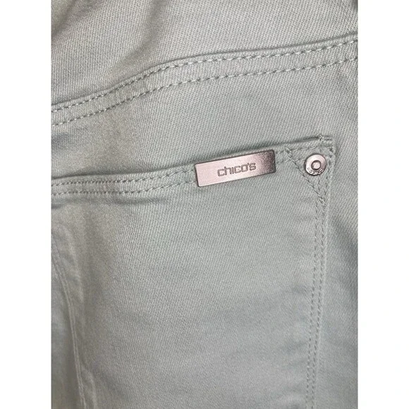 Chico's 10R Women's So Slimming Girlfriend Leg Ankle Green Blue Pants 1.5R New - Picture 3 of 12